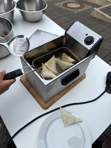 Photo of Samosas in the Fitteuse